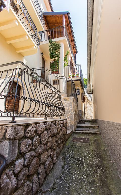 Apartment & Room Antonio Vrbnik Exterior foto